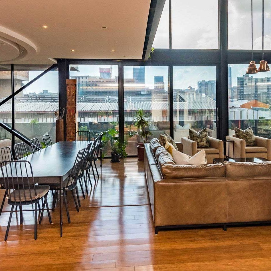 homepage-feature-glass-1608×950 homepage-feature-glass-1608x950